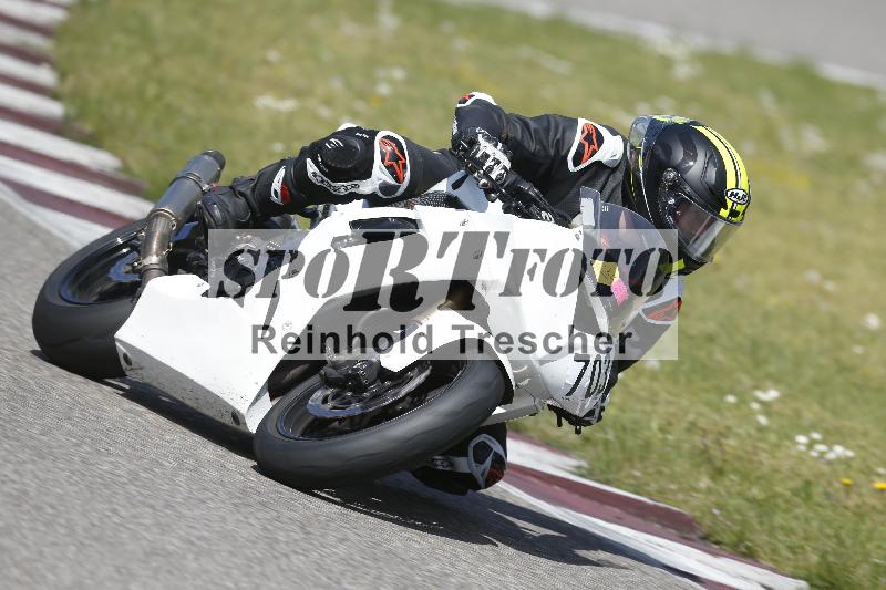 /08 17.04.2026  TZ Motorsport ADR/Gruppe gelb/703